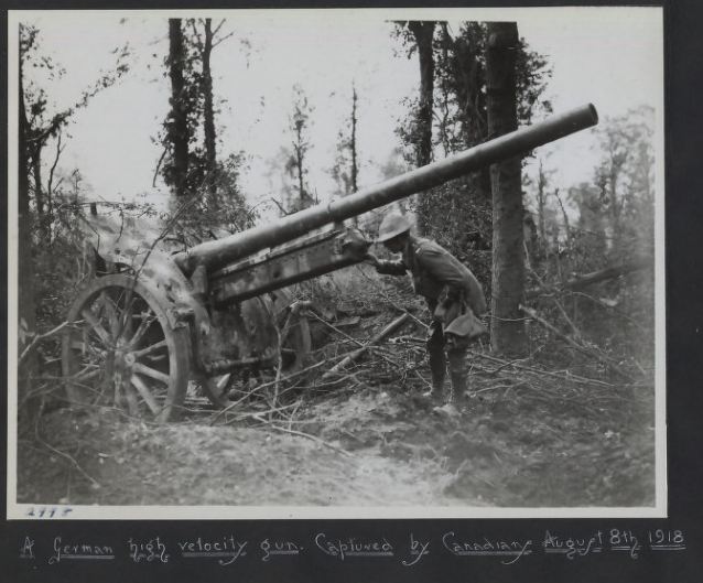 captured German gun.JPG